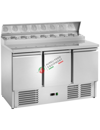 Saladette refrigerata 3 porte piano inox con capacità 8 vaschette GN 1/6 (non comprese) dim. 1365Lx700Px970H mm