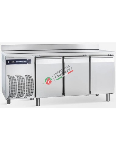 Refrigerated table GN -15-22 °C with splashback 3 doors dim. 182,2x70x95H cm